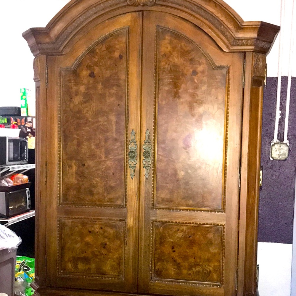 Can be used as tv stand , closet , storage etc .